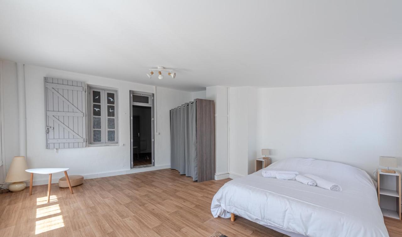 Drissia&Othman Grande Casa Apartment Carcassonne Bagian luar foto